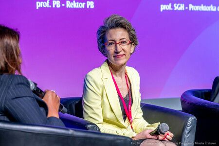 Rektor Politechniki Koszalińskiej na konferencji "Odważne w nauce"