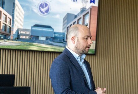 Prof. Krzysztof Wasilewski gościem w radiu TOK FM