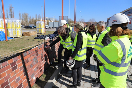 Elewacja Centrum Wiedzy Cognitarium wybrana