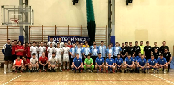 Futsalowe zmagania na uczelnianym parkiecie