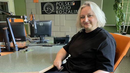 Prof. Katarzyna Radecka w Polskim Radiu Koszalin o wystawie „Sztuka mimo wszystko”