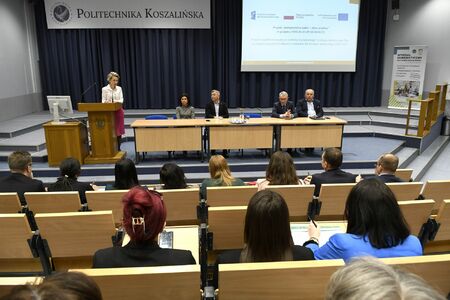 Spotkanie władz uczelni z pracownikami Wydziału Nauk Ekonomicznych