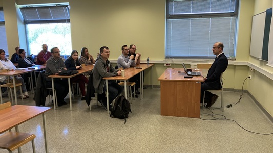 Spotkanie doktorantów Szkoły Doktorskiej z Dyrektorem – o planach, działaniach i perspektywach