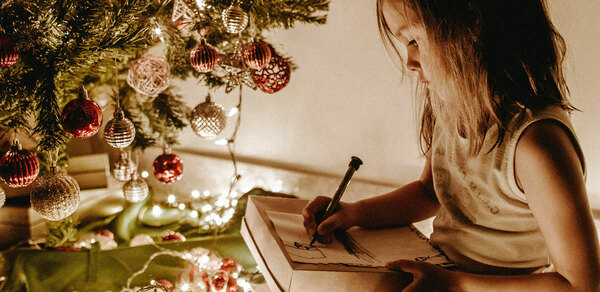 Paczka świąteczna dla potrzebujących