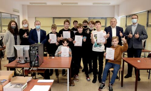 Podsumowanie projektu "Młody Inżynier Programista" w Politechnice Koszalińskiej 
