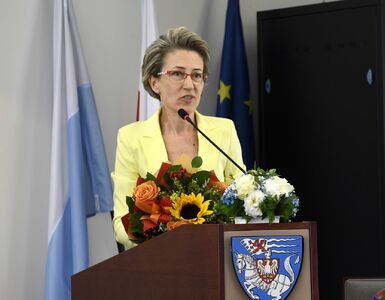 Rektor Uczelni na uroczystej sesji Rady Miasta z okazji 760 - lecia Koszalina